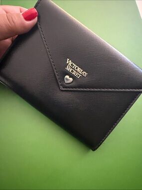 Victoria's Secret Black Envelope Crossbody Wallet with Gold Logo NWOT